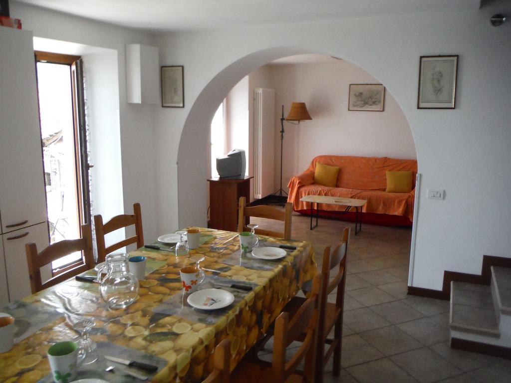 Apartments Gravedona Panoramic Room photo