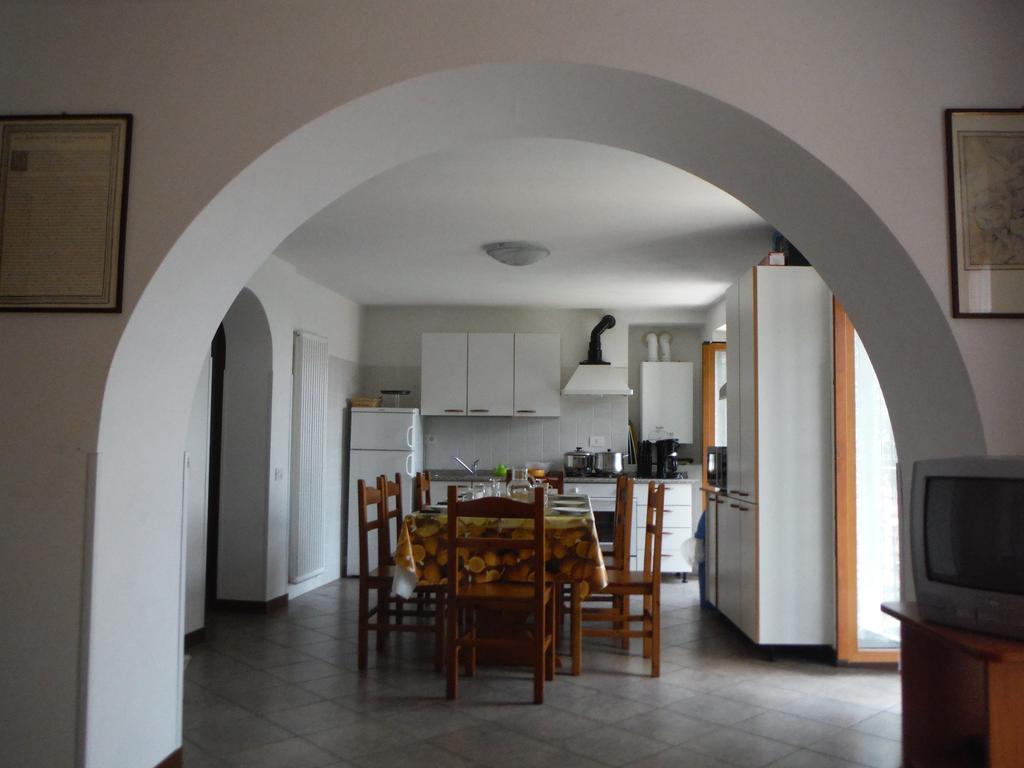 Apartments Gravedona Panoramic Room photo